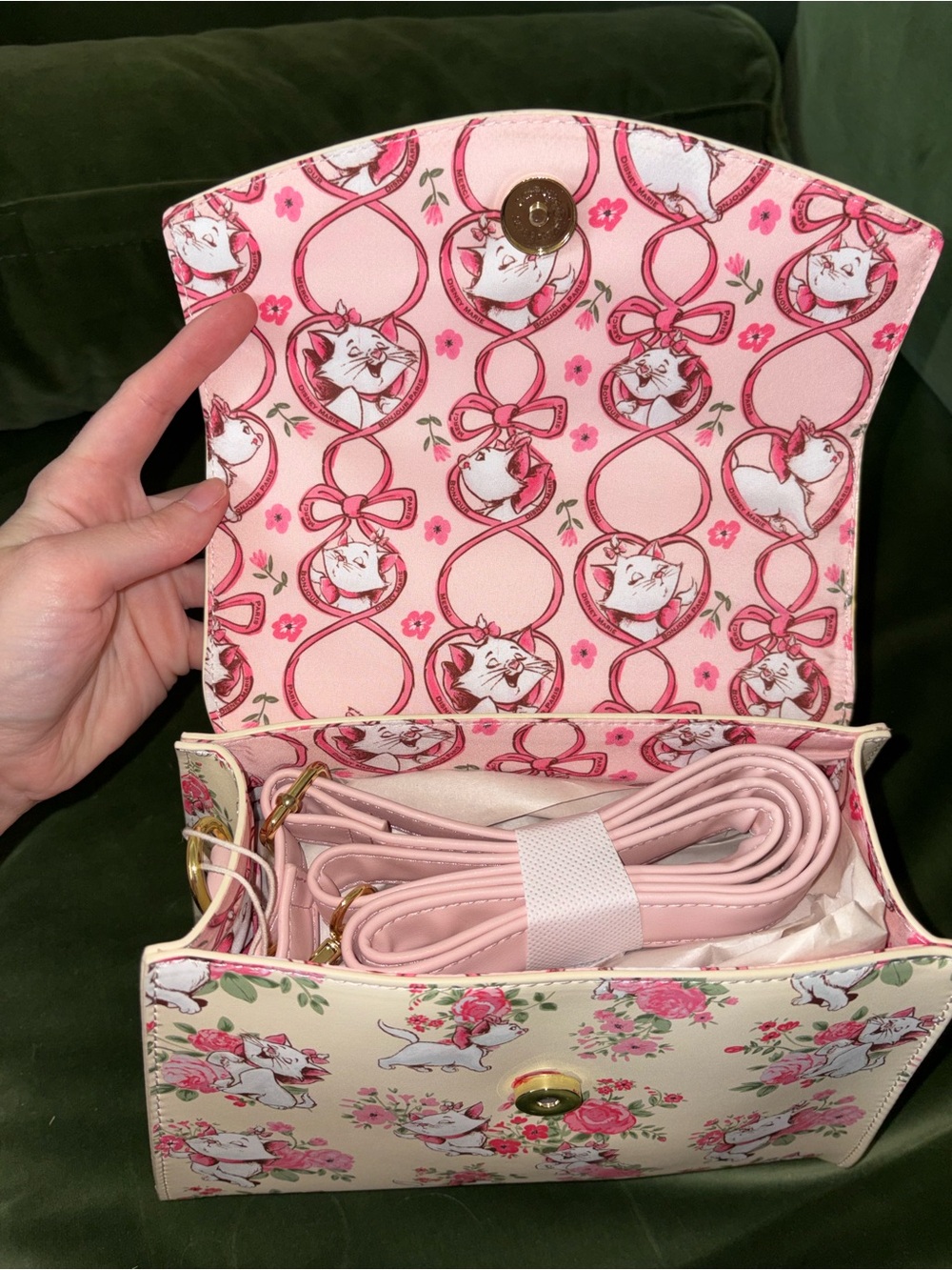 Disney The Aristocrats Loungefly Purse - Picture 3 of 4